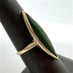 10K Yellow Gold Green Stone Marquee Ring Sz: 5.5 - 3.98G!